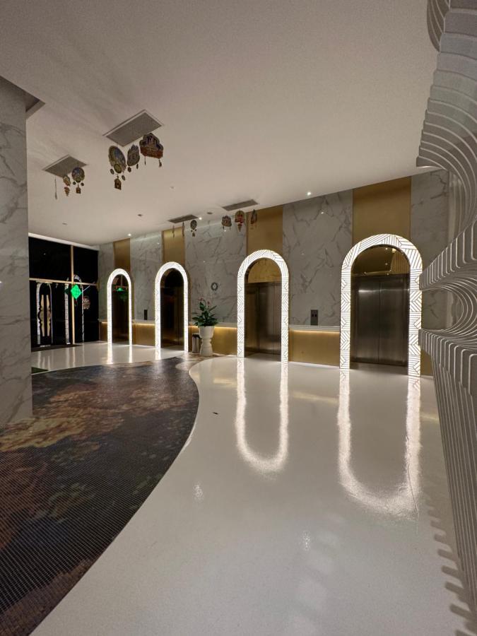 Arti Mont Kiara Aparthotel Kuala Lumpur Esterno foto