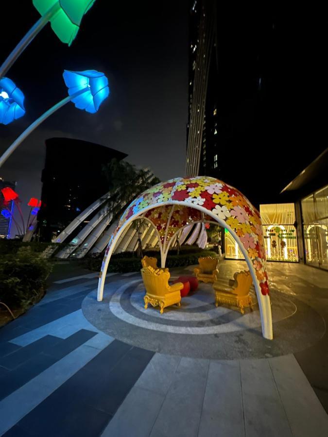 Arti Mont Kiara Aparthotel Kuala Lumpur Esterno foto